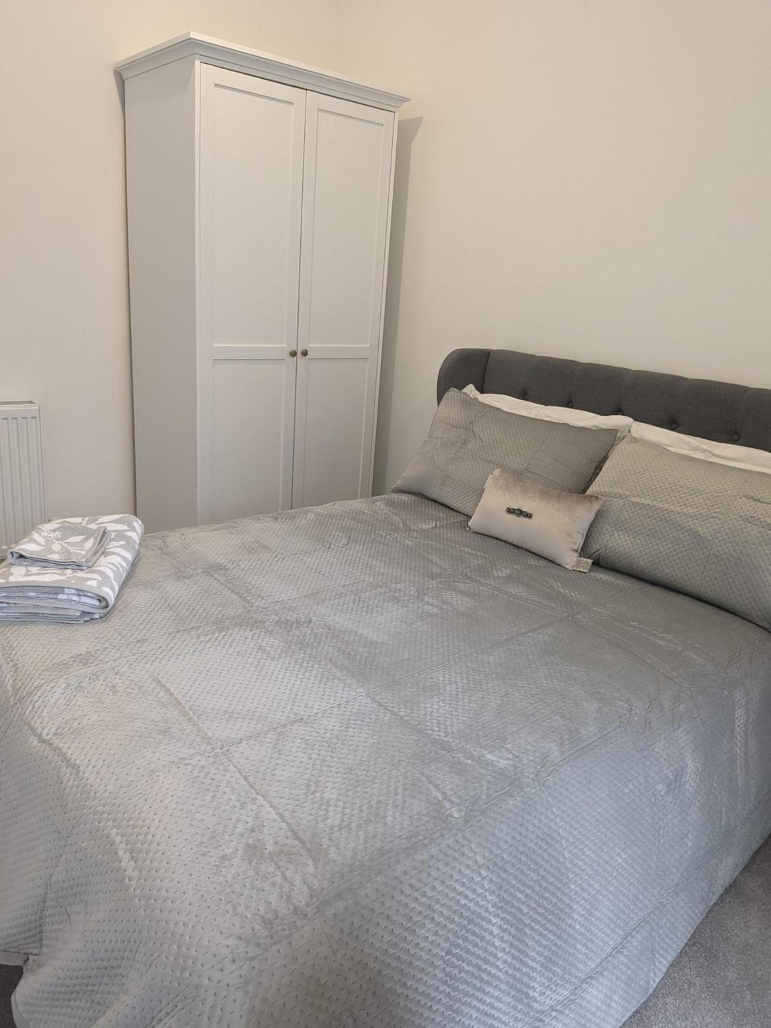 Homestay Contemporary Double Ensuite *